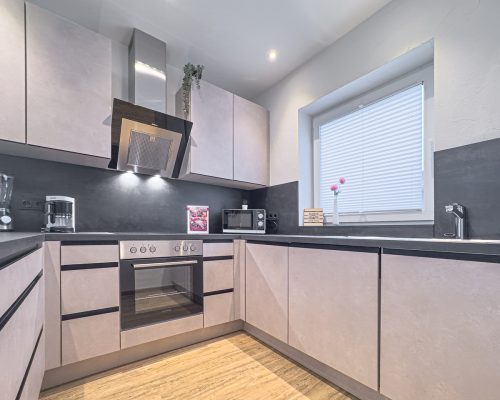 EF2 kitchen